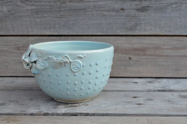 Light Blue Bowl with Roses and Pink Dots, Stoneware - Image 5