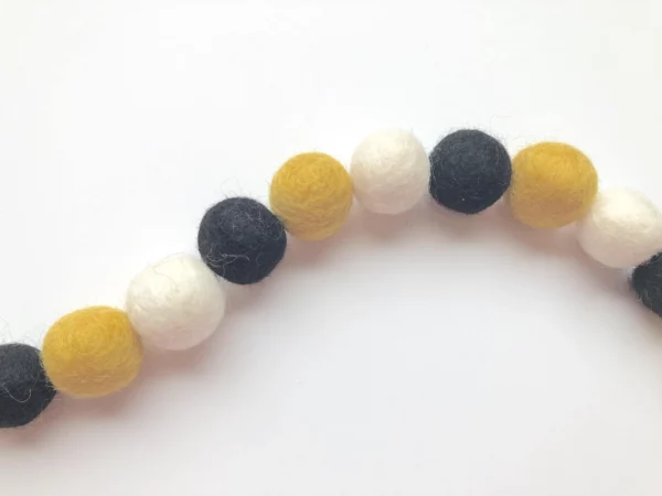 Bumble Bee Inspired Garland - Image 5