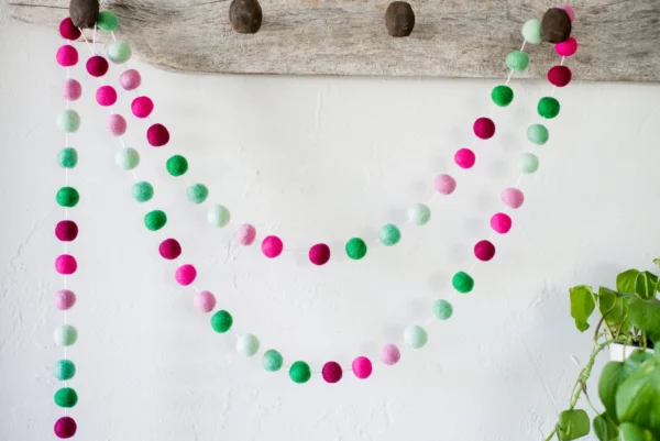 Emerald to Raspberry Gradient Garland - Image 7