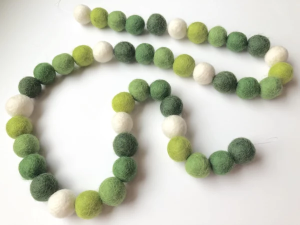 Green Ombre Garland - Image 3