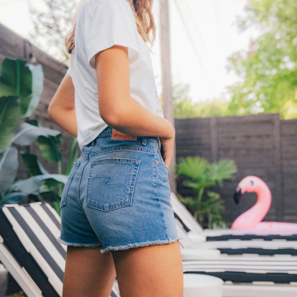 Sendero Ysleta High-Rise Short: Effortless Denim Style - Image 5