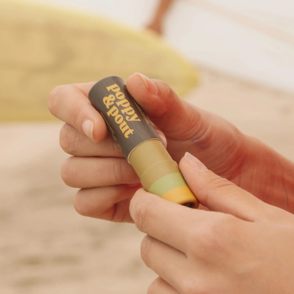 Dive into Cool Minty Bliss with Poppy & Pout's Retro Surf Midnight Mint Lip Balm! - Image 3