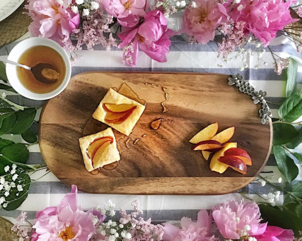 Honeybee Bar Board: A Buzzworthy Addition to Your Home