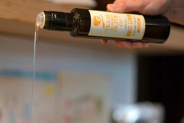 White Lemon Balsamic Vinegar: A Burst of Sunshine in Every Bottle (250ml) - Image 3